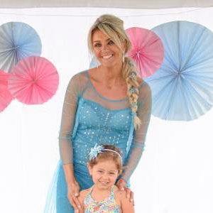 Guest Appearance With Elsa