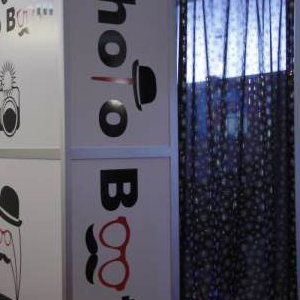 Fully Enclosed Photobooth
