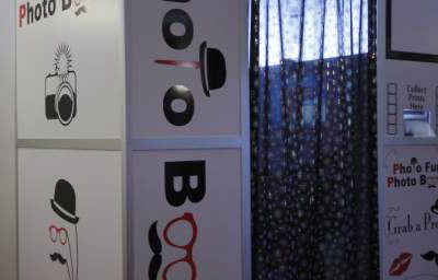 Fully Enclosed Photobooth