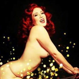 BURLESQUE CHAMPAGNE GLASS 