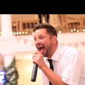 Waiters, live3