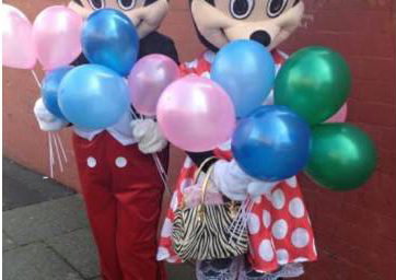 Mickey-and-Minnie-With-Balloons
