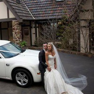 Style Wedding Cars, Limo, Wedding Car, Baby Bentley Wedding Car with Bride & Groom