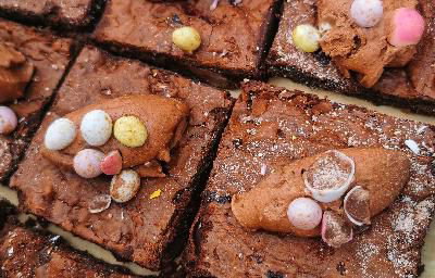 mini egg Brownie