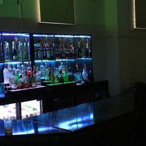 Devoted Deluxe - Led Mirrored Bar