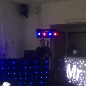 Led Mobile Bar / Mr & Mrs