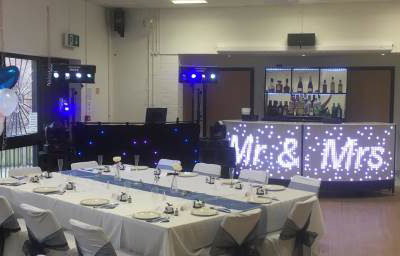 Led Mobile Bar / Mr & Mrs