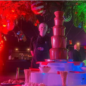 Treats UK - Chocolate Fountain Hire.PNG
