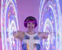 Kat-Collett's-Barbarella-vertical hoops
