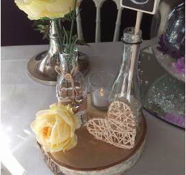 Vintage_Wood_Slice_Centrepiece_Embellish_Venue_Styling