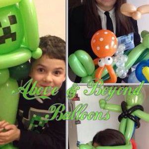 kids and balloons