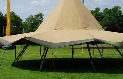 giant tipi 3