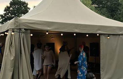 Sqaure tent 1