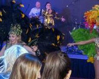 BAND & DANCERS