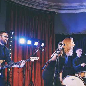 the_electrics_wedding_band3