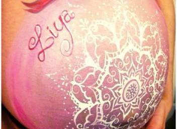 Baby Bump Painting 
