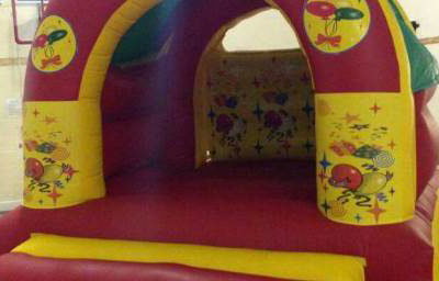 balloon castle