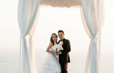 Oriental style wedding day photography in Bali. Engagement and  wedding photography, videography, make up hair service