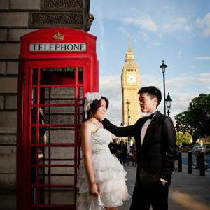 Wedding day shoot in Big Ben, London. Engagement and  wedding photography, videography, make up hair service