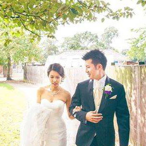 Singaporean brideand groom wedding shoot in London Syon House