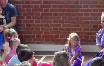 Rapunzel holding focus!
