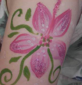 Flower pink arm