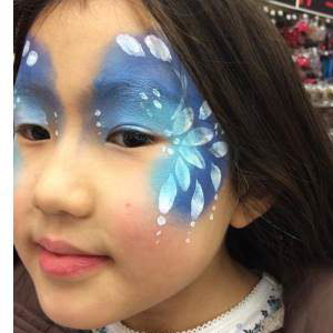 Face paint blue white floral