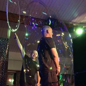 Be INSIDE a giant bubble