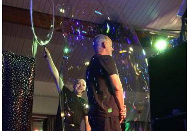 Be INSIDE a giant bubble