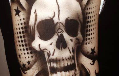 Skull and bones Airbrush