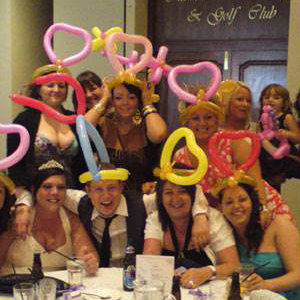 balloon-models-at-wedding-c