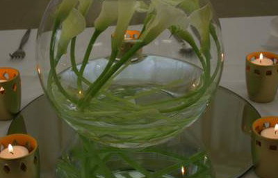 Fish Bowl Vase Centrepiece with Calla Lilies