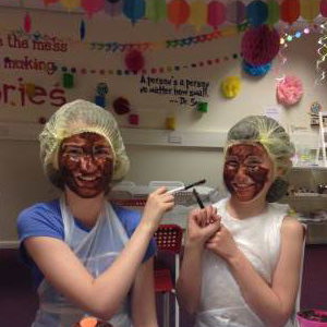 Neve & Erin Mask5