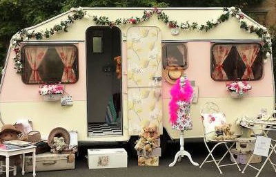Dolly the Vintage Caravan Photo Booth