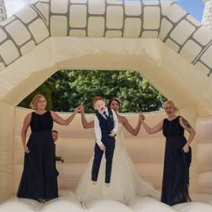 White wedding Castke (1)