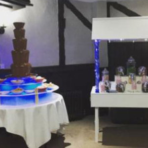 Large Chocolate Fountain 2
