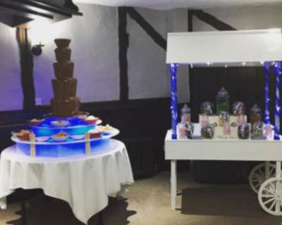Large Chocolate Fountain 2