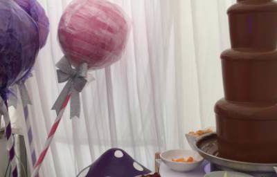 Large Chocolate Fountain 3