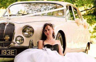 JAG LADY SITTING