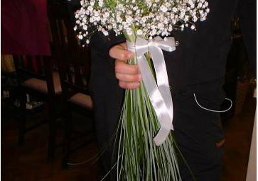 Ranunculus, Gyp & Bear Grass Hand Tied