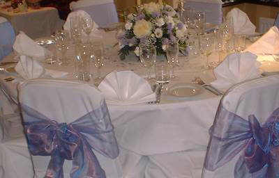 Simple Lilac Table Posy