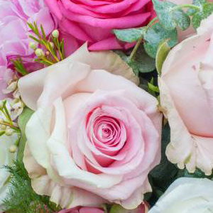 Rose, Lisi & Wax Bouquet