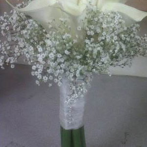 Calla & Gyp Bridesmaid Handtied 