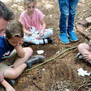 Fire lighting using the flint method