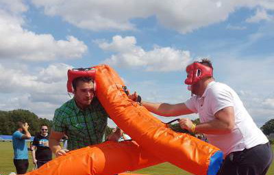 Gladiator jousting