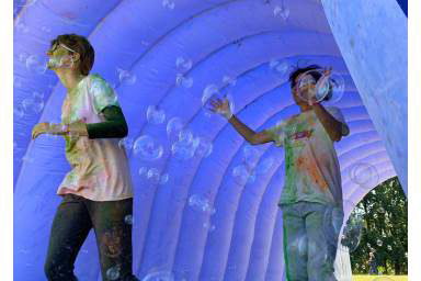 Bubble tunnel