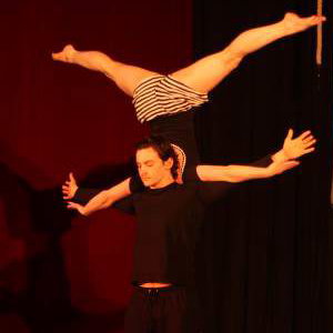 Acro Performance 3