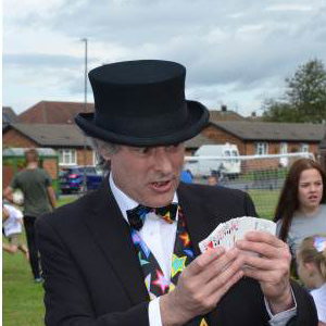 17d Festival Strolling Magic