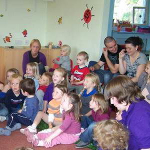 Bugfest pre-school with parents