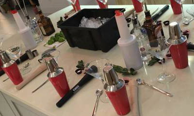 iShakeit Cocktail Bars